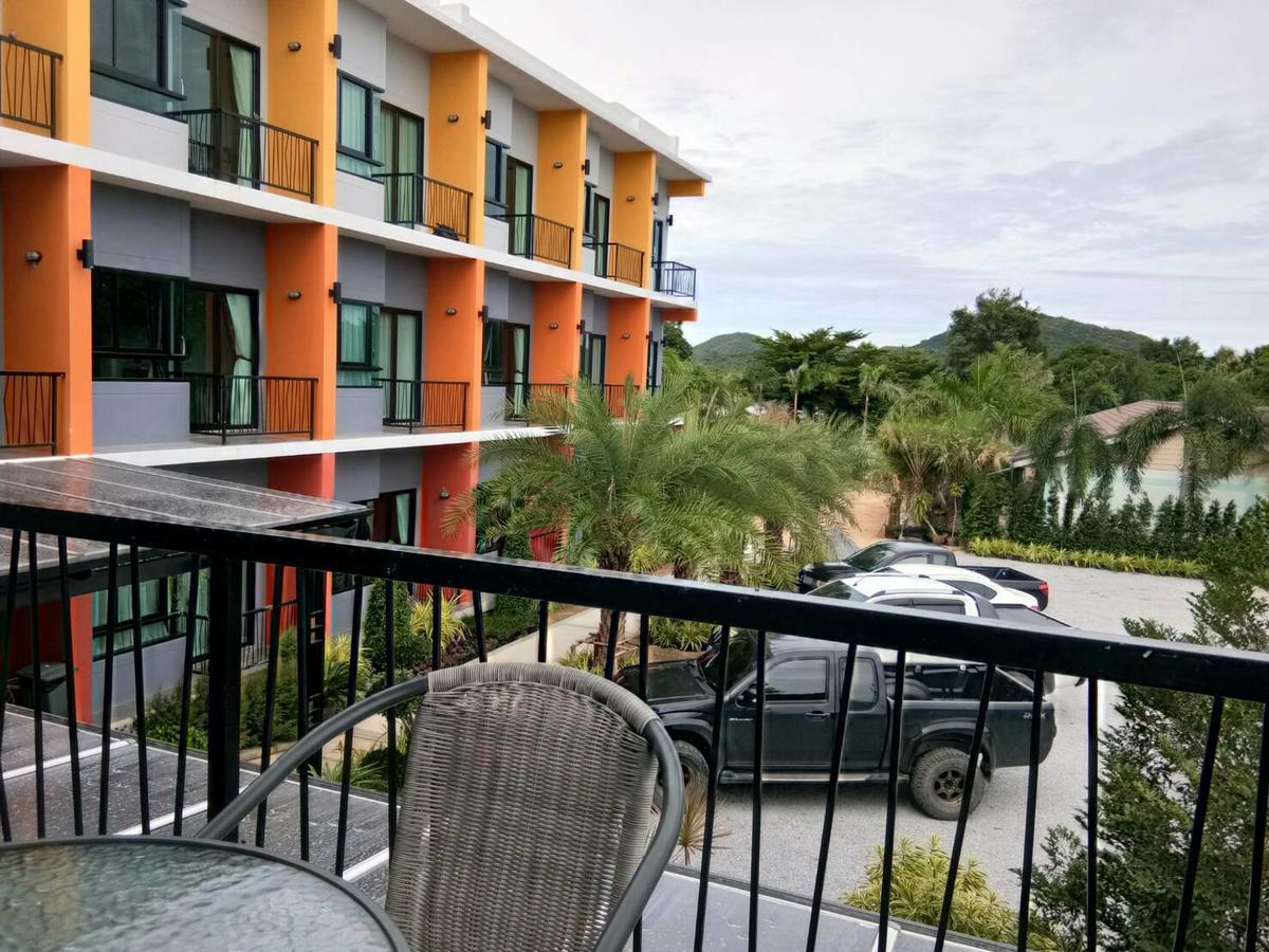 Sor Kor Sor Resort Sattahip Eksteriør bilde