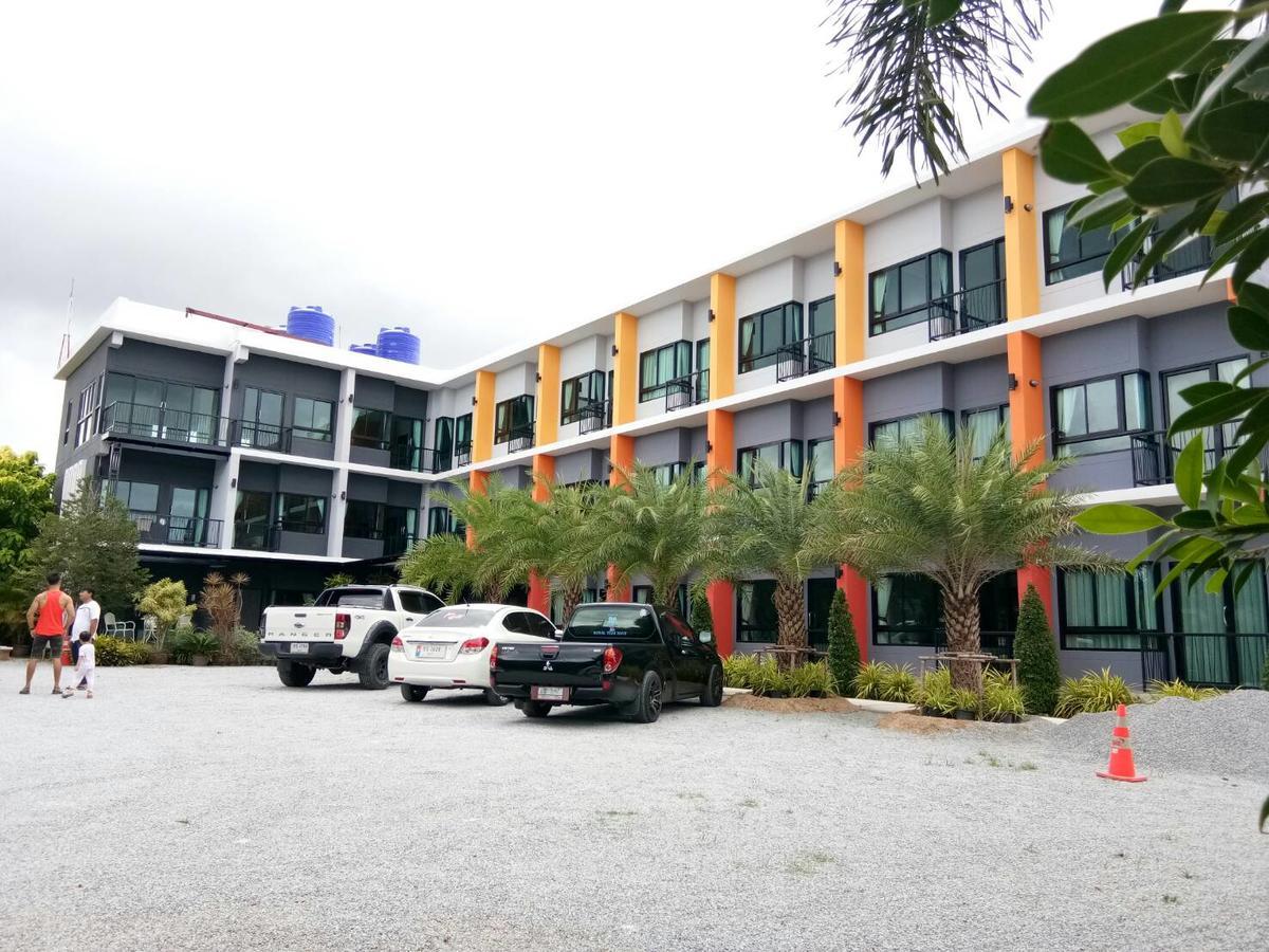 Sor Kor Sor Resort Sattahip Eksteriør bilde